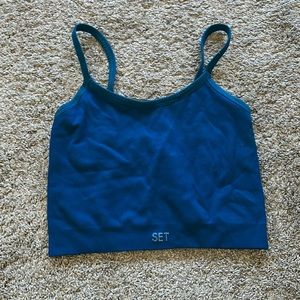 SET ACTIVE crop top